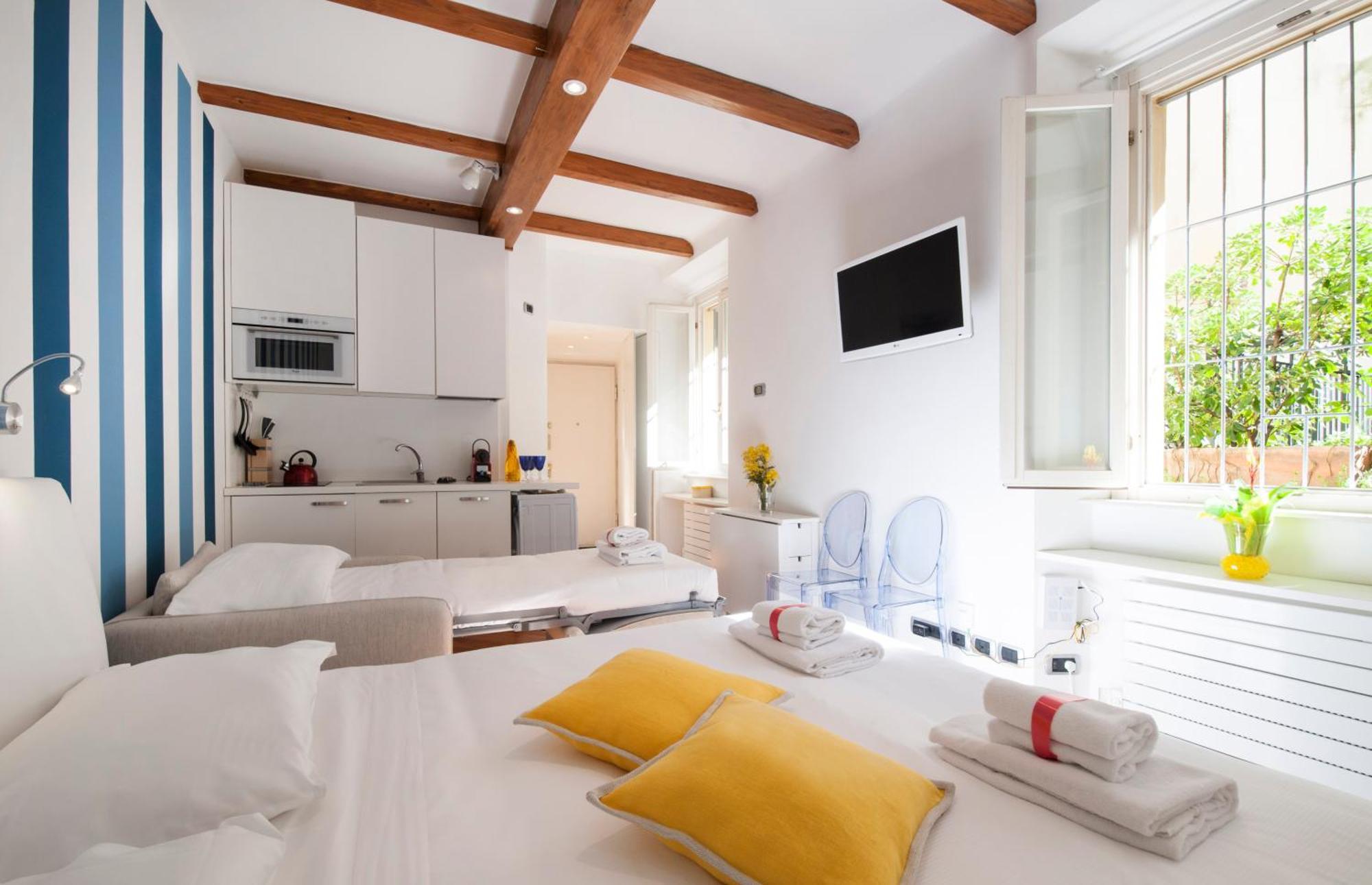 Apartamento Montenapoleone Central - Best Location Possible *